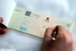 قوانین صدور چک بانکی تغییر کرد | مجلس هم چراغ سبز نشان داد