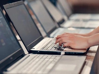 خرید لپ‌تاپ‌ استوک با کیفیت از به‌روز دیجی