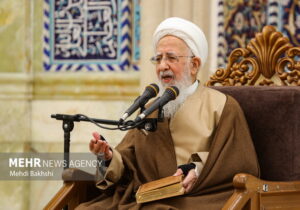 آیت الله جوادی آملی: بسیاری از انسانها در خواب غفلت به سر می برند