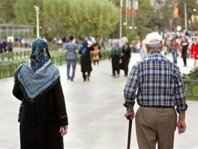خروج زودهنگام از بازار کار؛ تنها ۷ سال از عمر زنان در اقتصاد فعال است