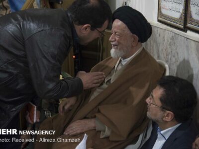 آیت الله شاهچراغی خادمی خستگی ناپذیر برای انقلاب و اسلام بود