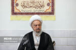 آیت الله مکارم: ارتباط رسانه‌ای آستان‌های مقدس و بقاع متبرکه تقویت شود