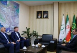 استاندار بوشهر: واگذاری زمین برای احداث نیروگاه‌های خورشیدی تسریع شود