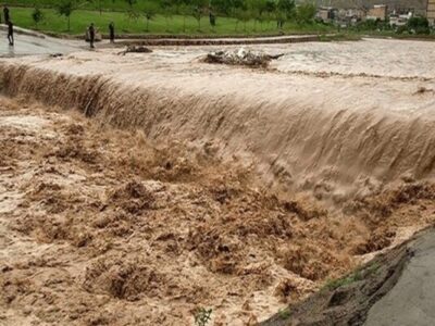 جاری شدن سیلاب در روستای ایثارده تنکابن