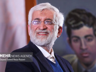 جلیلی: گفتگوی مستقیم با دانشجویان نگاه‌ها را به هم نزدیک می‌کند