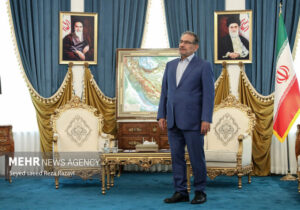 شمخانی: ادعاهای شورای همکاری خلیج فارس در مورد میدان آرش غیرسازنده است