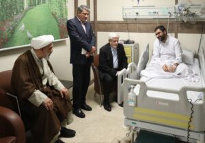 عیادت عارف از سقاب اصفهانی
