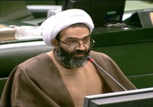 لزوم برخورد با جلوه‌های ناهنجاری و کشف حجاب