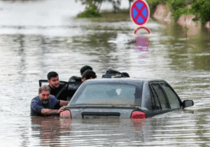 هشدار سیل در ۳۲ شهرستان؛ پیش‌بینی بارش‌های سیل‌آسا در غرب کشور